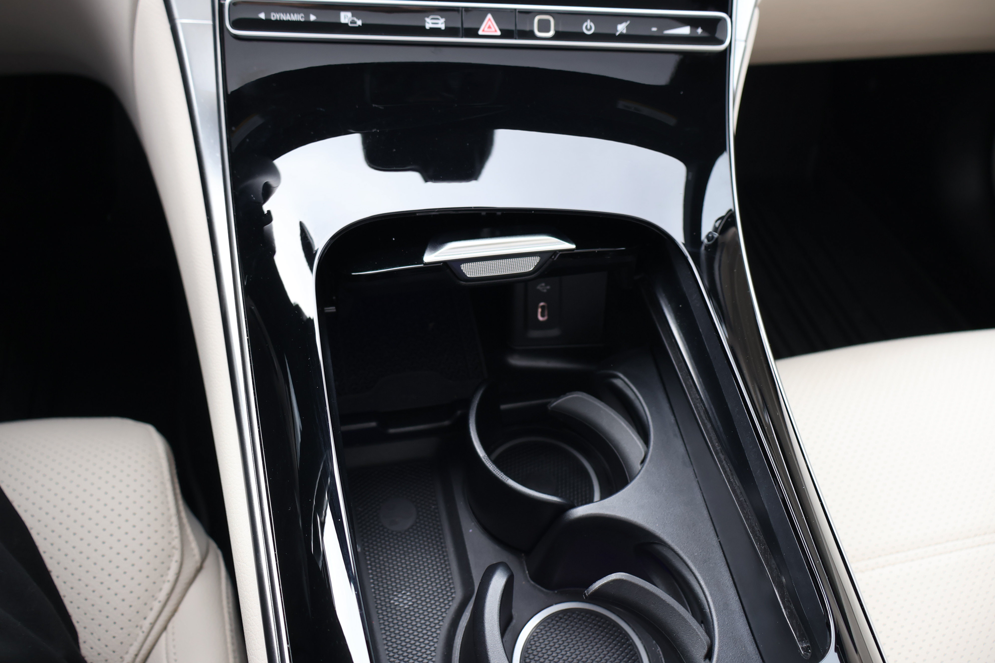 Used 2026 Mercedes-Benz GLC 300 image 39