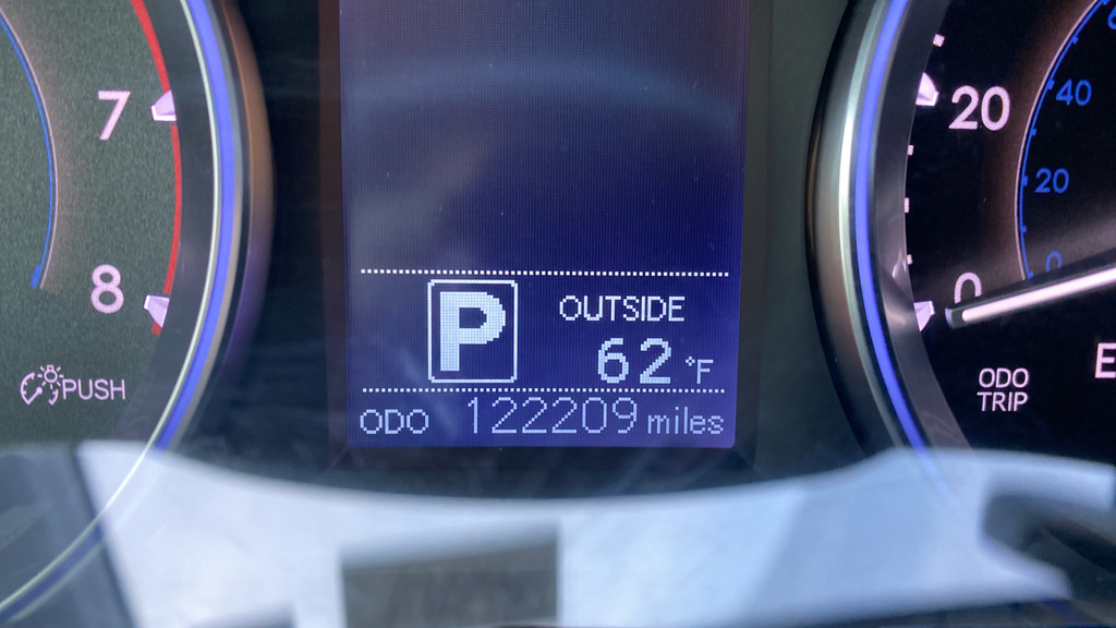 Used 2016 Toyota Highlander Plus AWD/4WD image 10