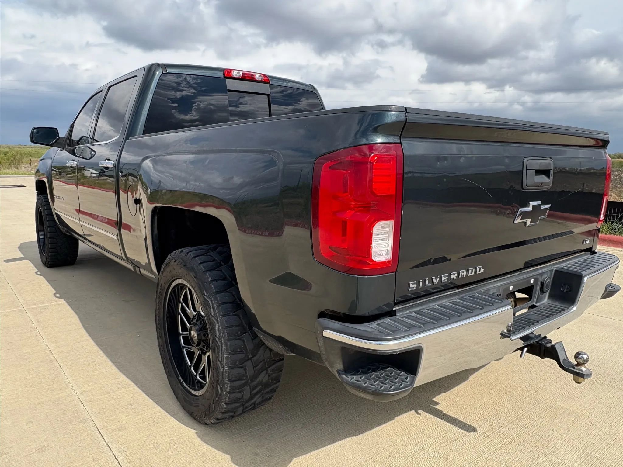 Used 2018 Chevrolet Silverado 1500 LTZ image 8