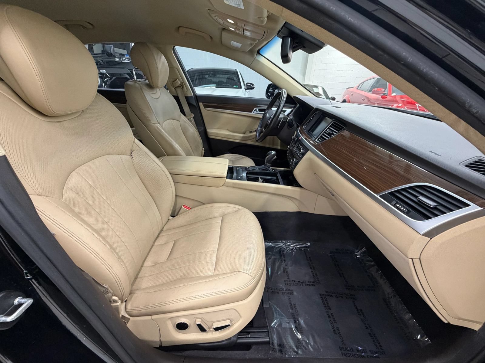 Used 2016 Hyundai Genesis 3.8 RWD image 21