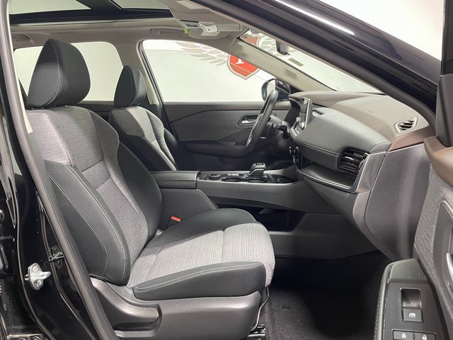 Used 2021 Nissan Rogue SV AWD/4WD image 23