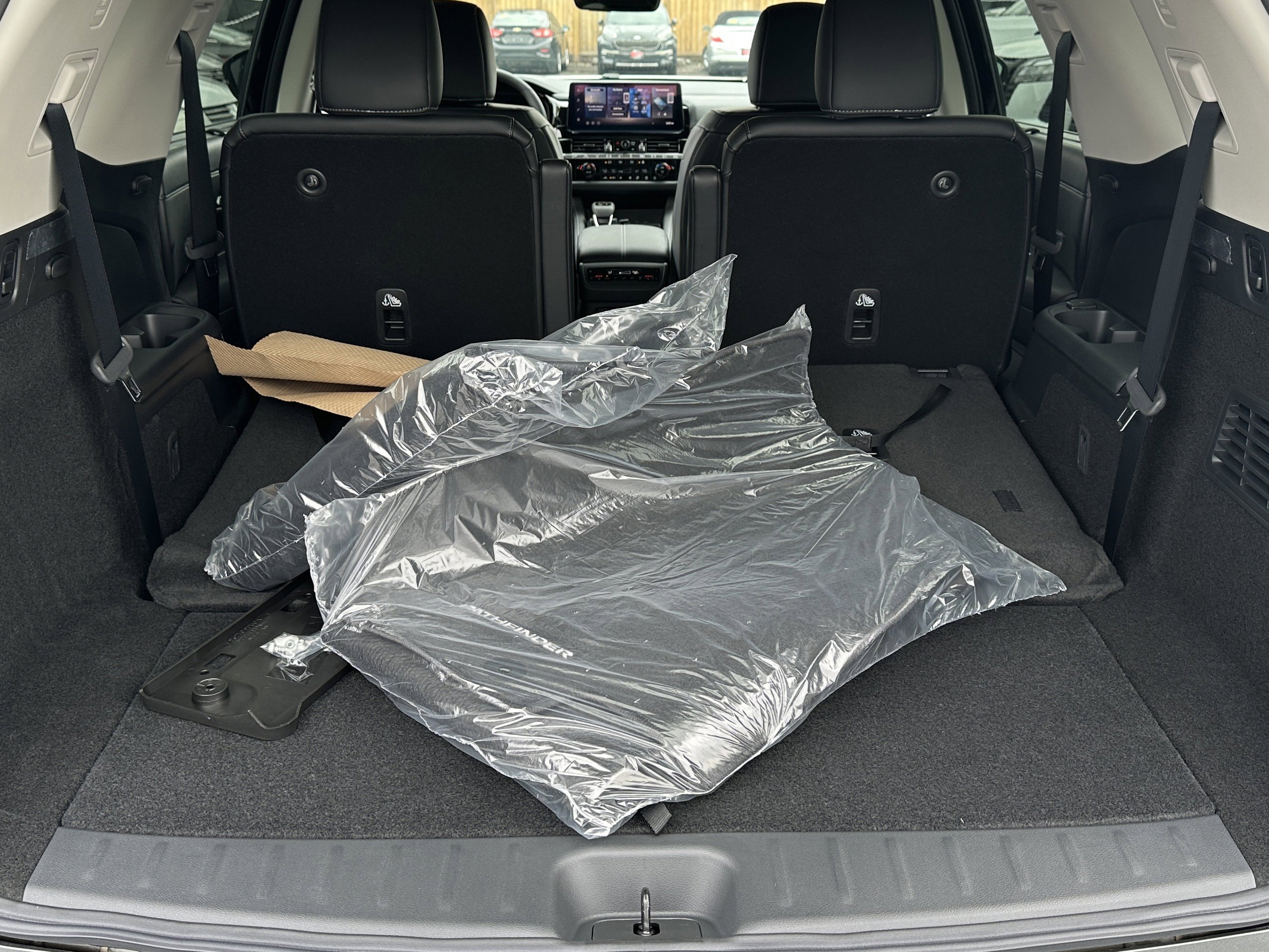 New 2026 Nissan Pathfinder SL w/ SL Premium Package AWD/4WD image 13