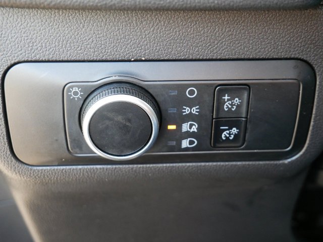 Used 2025 Ford Escape ST-Line AWD/4WD image 17