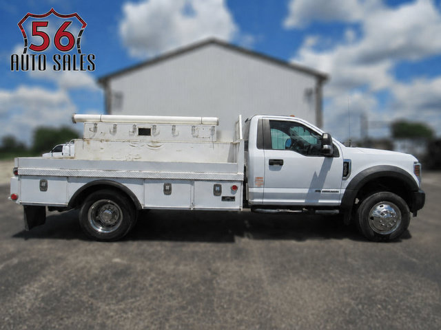 Used 2019 Ford F550 2WD Regular Cab Super Duty image 1
