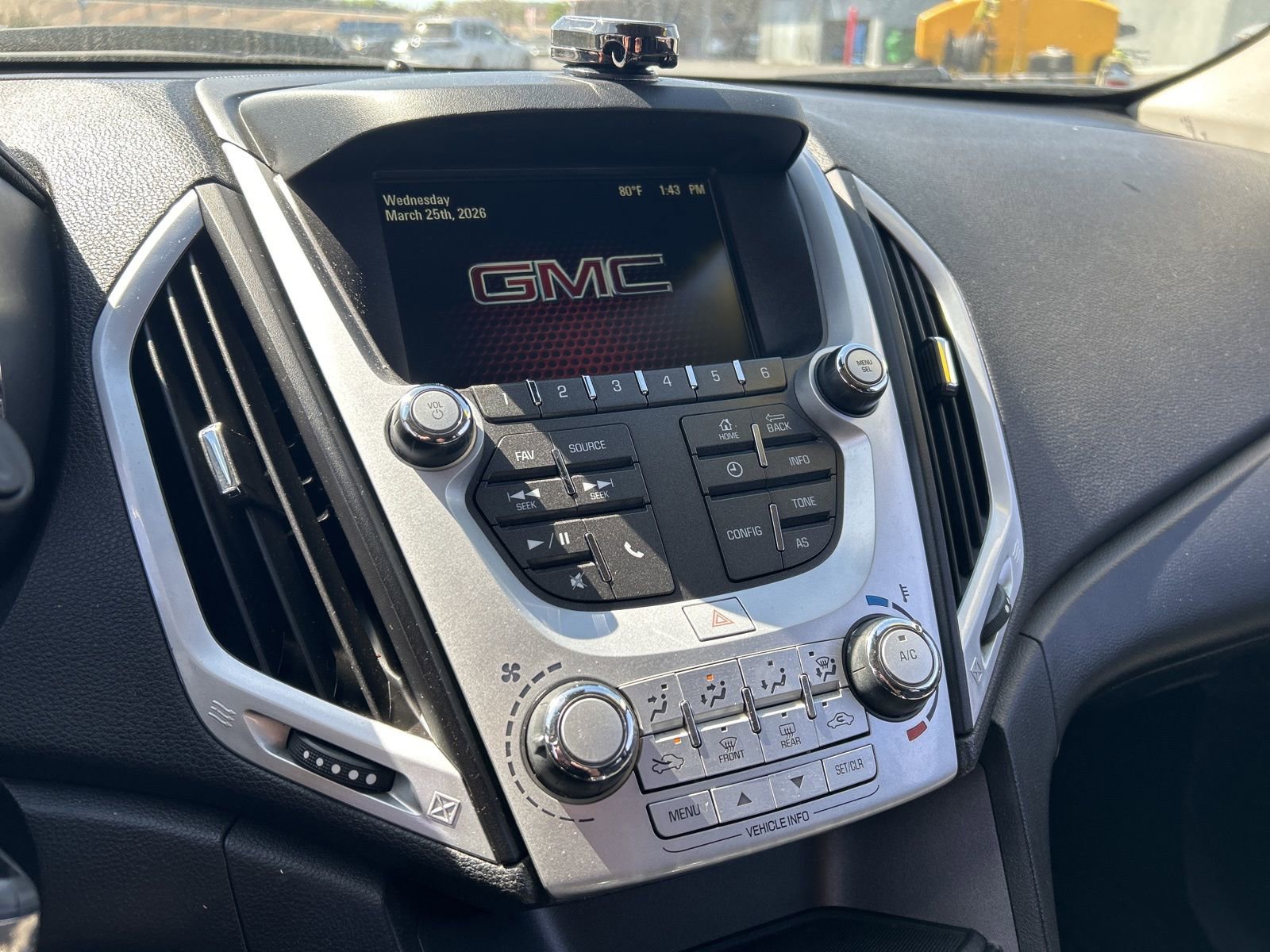 Used 2017 GMC Terrain SLE image 11