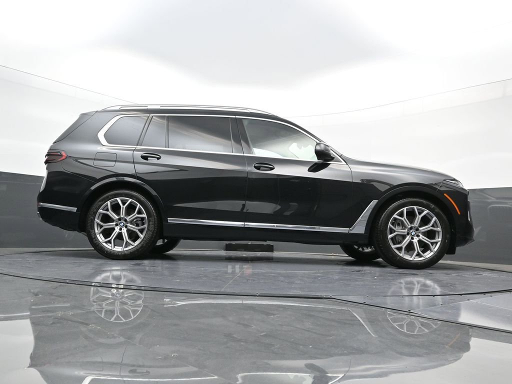 New 2026 BMW X7 xDrive40i w/ Premium Package image 34
