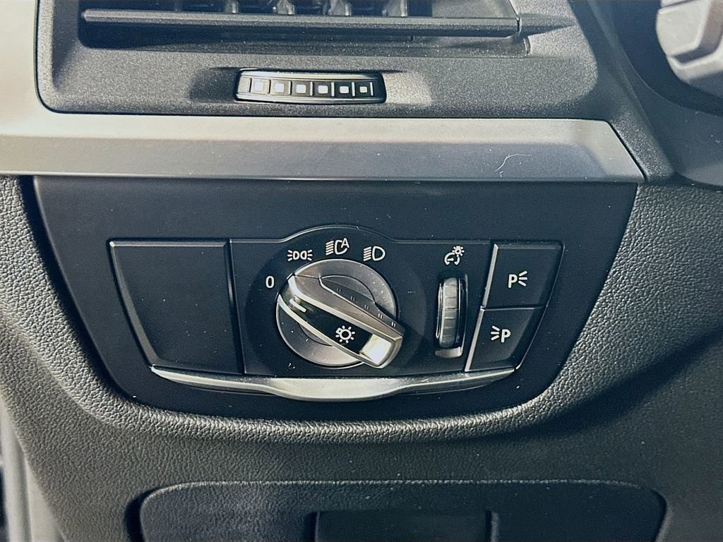 Used 2024 BMW X3 M40i w/ Premium Package image 22