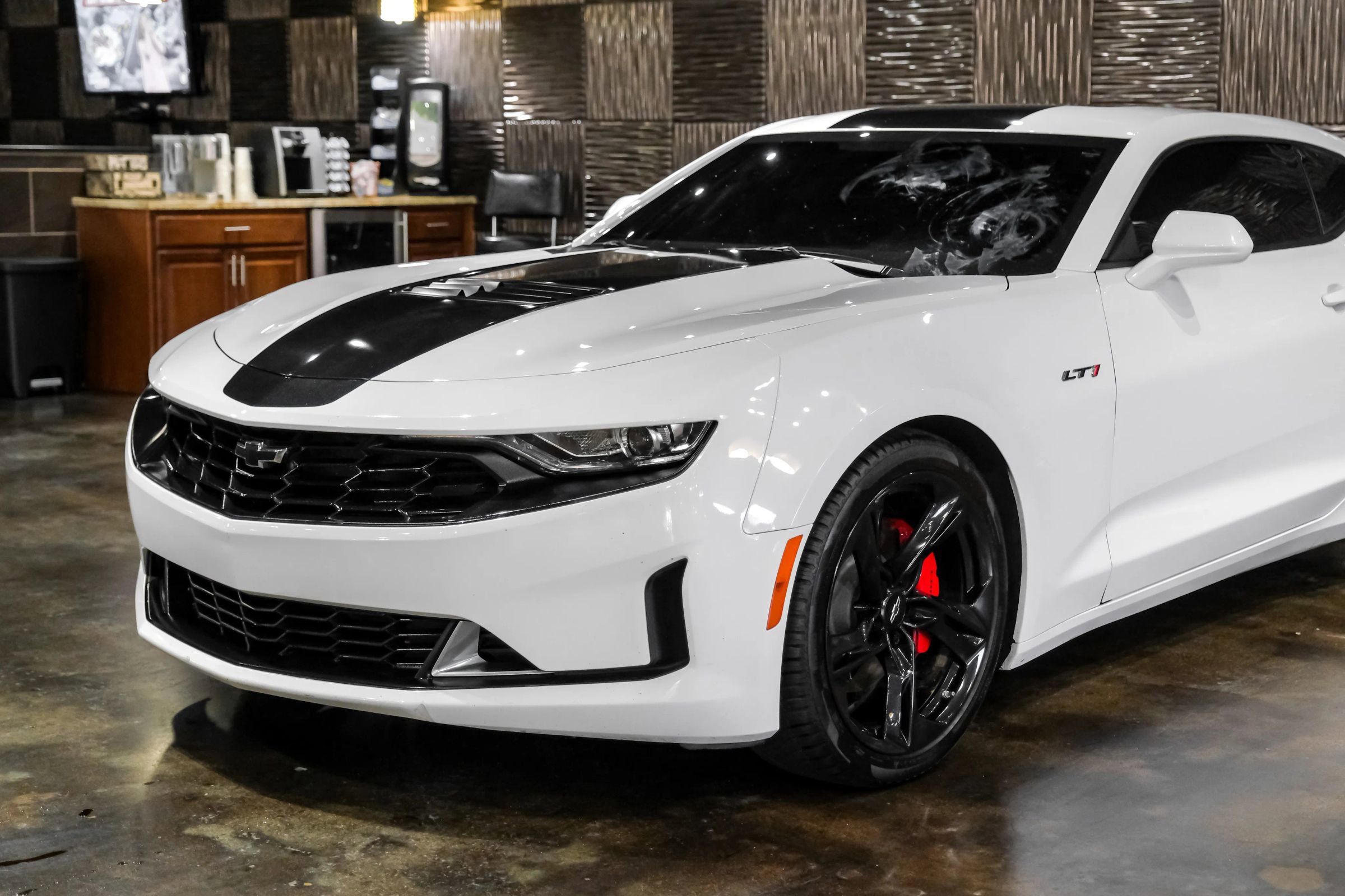 Used 2022 Chevrolet Camaro LT w/ RS Package RWD image 8