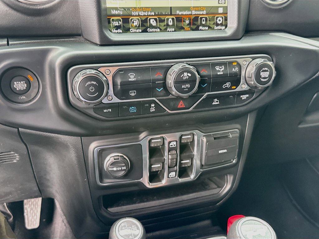 Certified 2023 Jeep Wrangler Unlimited Sahara AWD/4WD image 17