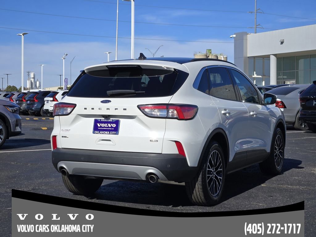 Used 2022 Ford Escape SEL image 5