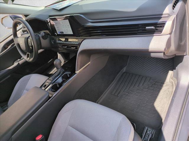 Used 2025 Toyota Camry LE FWD image 21