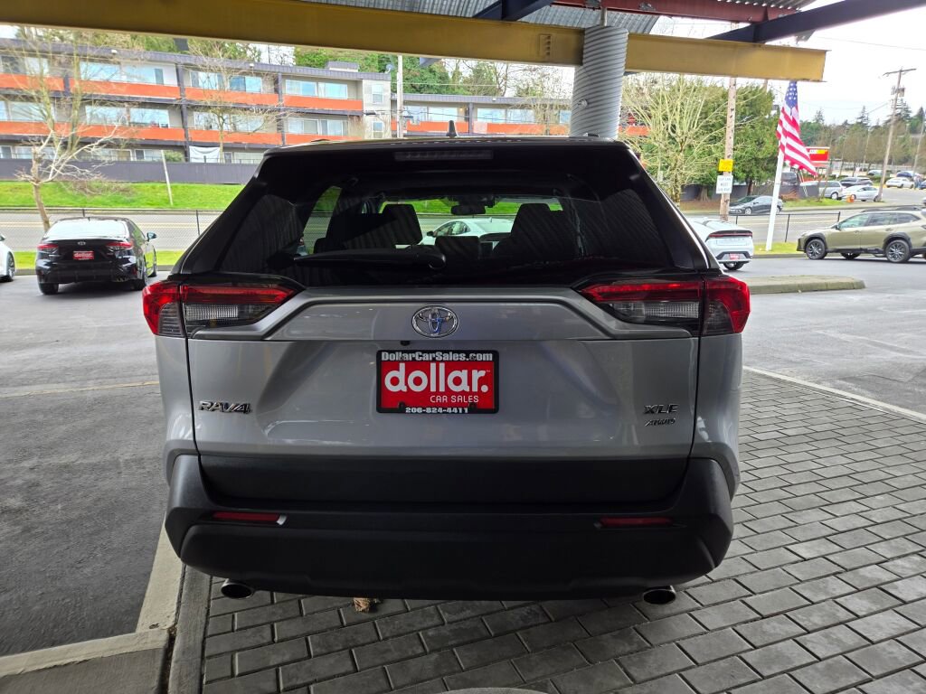 Used 2024 Toyota RAV4 XLE w/ Convenience Package AWD/4WD image 6
