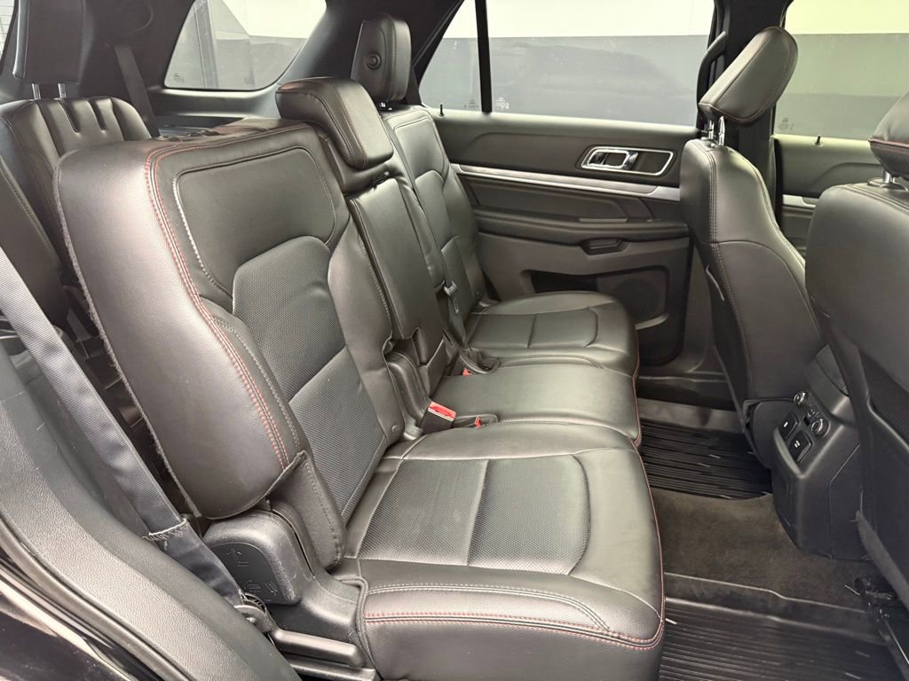 Used 2018 Ford Explorer Sport w/ Equipment Group 401A AWD/4WD image 58