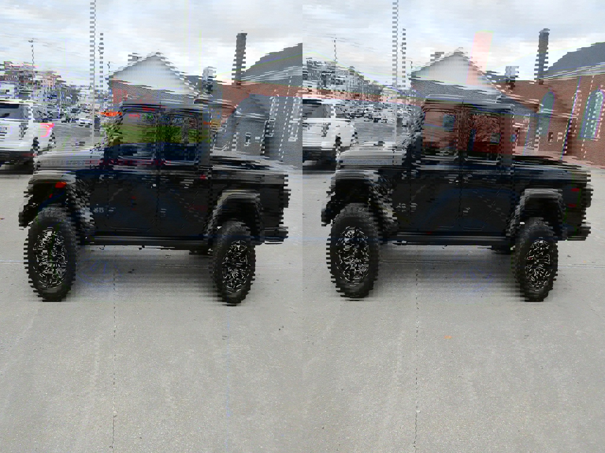 Used 2020 Jeep Gladiator Rubicon image 6