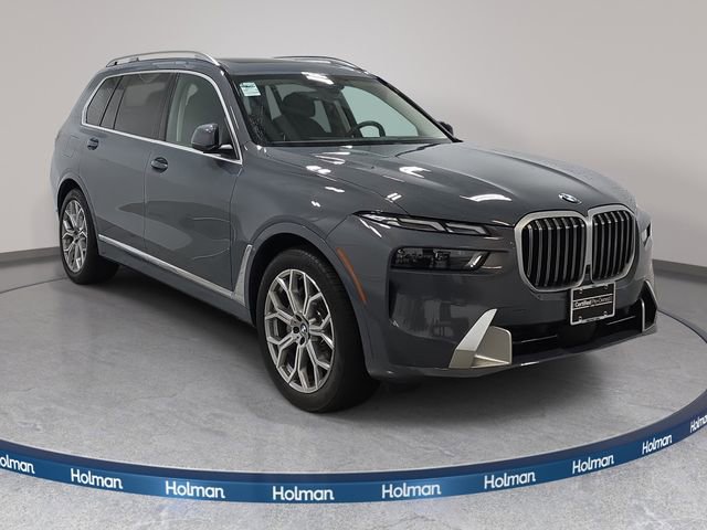 Certified 2026 BMW X7 xDrive40i AWD/4WD image 3