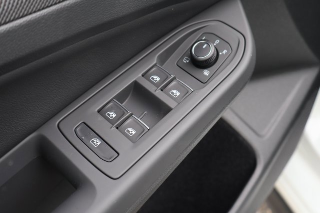 New 2025 Volkswagen GTI SE image 11