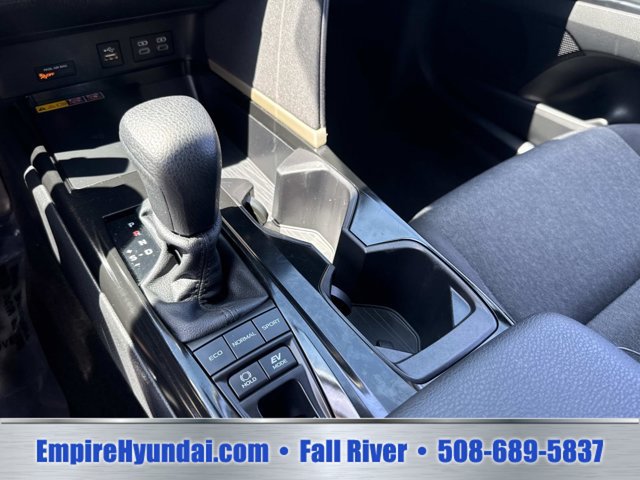 Used 2025 Toyota Camry LE FWD image 24