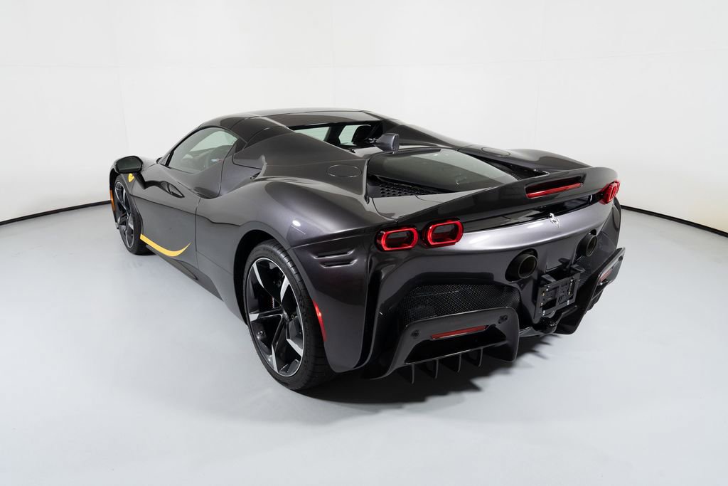 Used 2022 Ferrari SF90 Spider AWD/4WD image 15