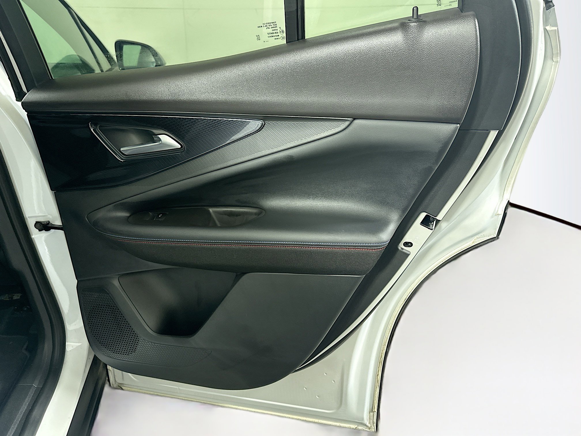 Used 2024 Chevrolet Blazer EV RS RWD image 33