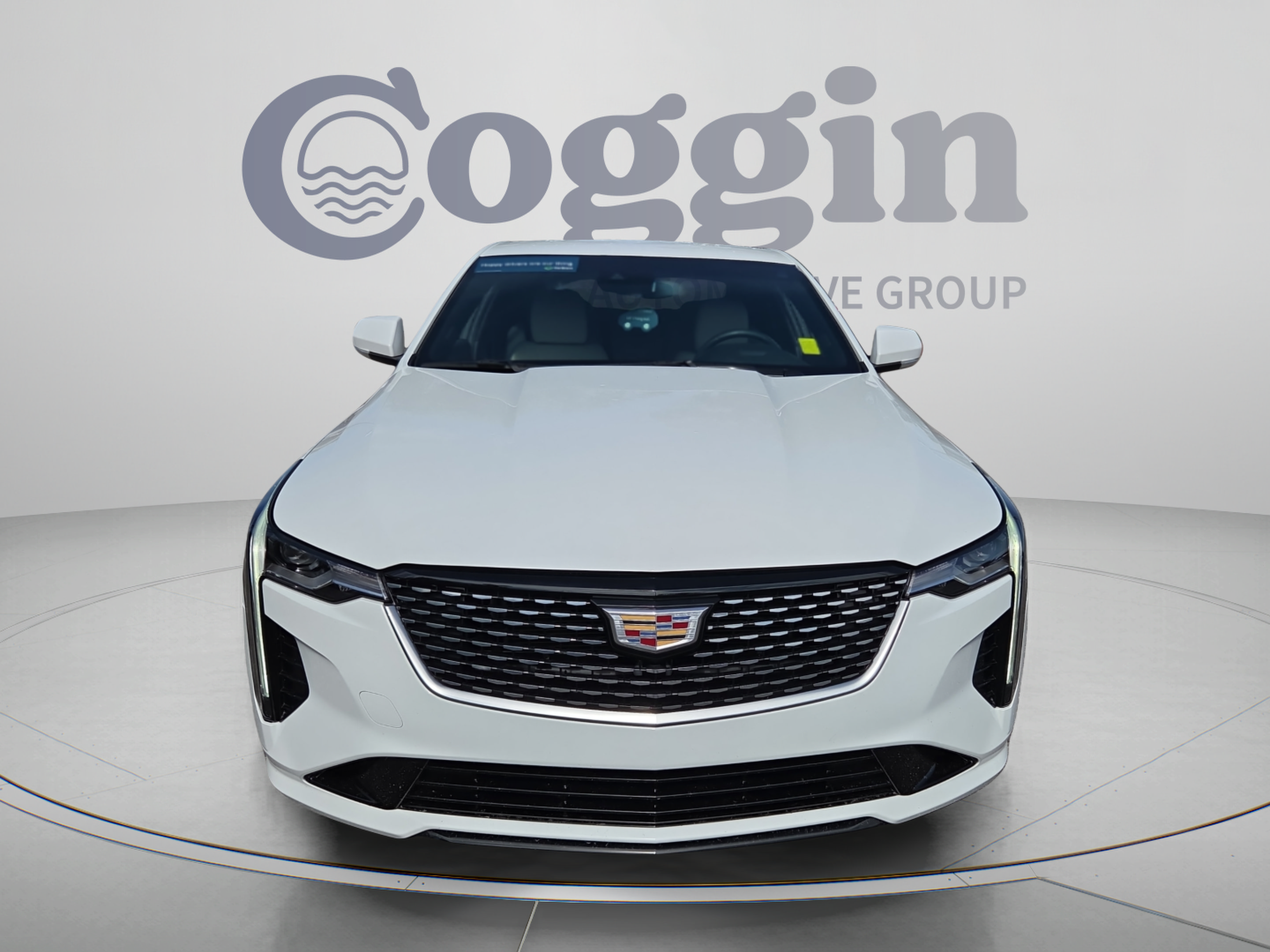 Certified 2025 Cadillac CT4 Luxury RWD image 8