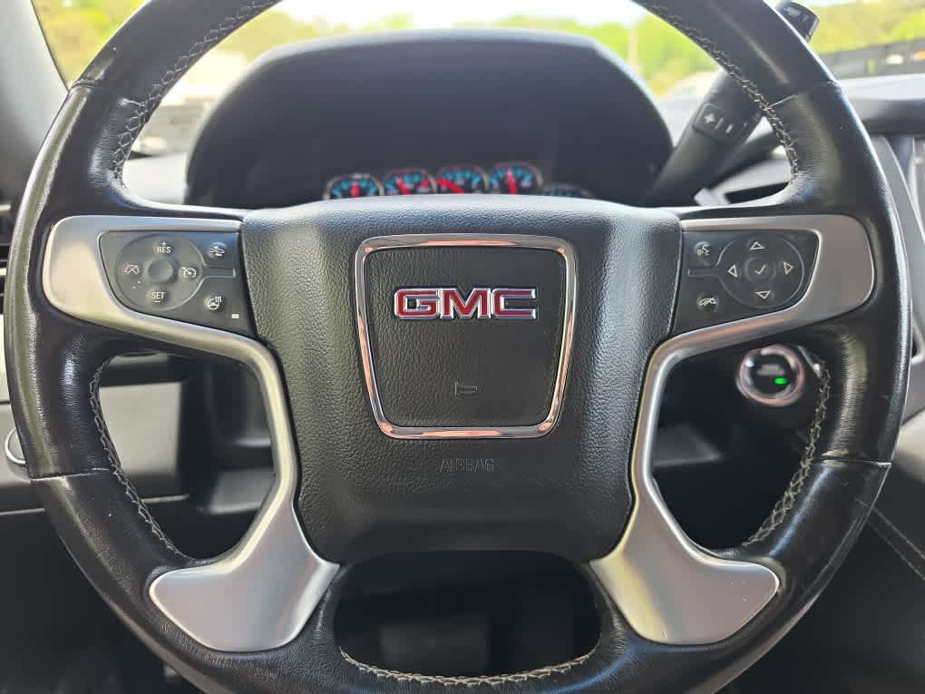 Used 2020 GMC Yukon XL SLT AWD/4WD image 17