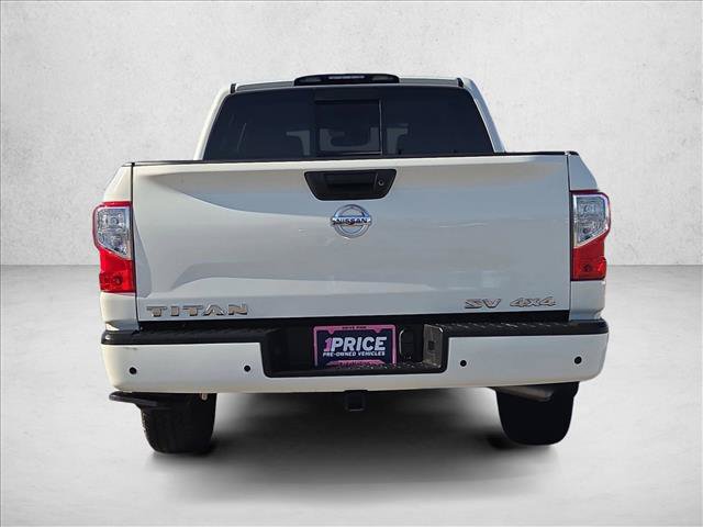 Used 2021 Nissan Titan SV w/ SV Convenience Package AWD/4WD image 7