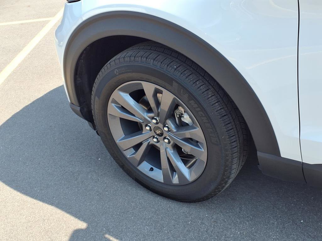 Certified 2023 Ford Explorer XLT w/ Equipment Group 202A image 30