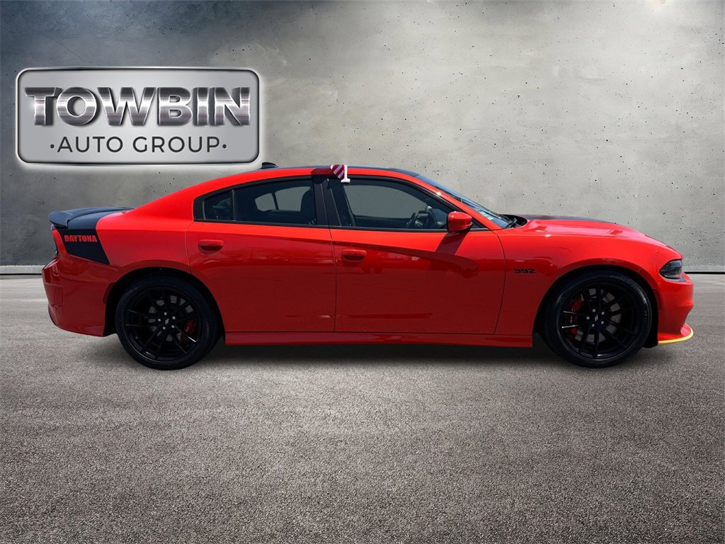 Used 2022 Dodge Charger Scat Pack w/ Daytona Edition Group image 3