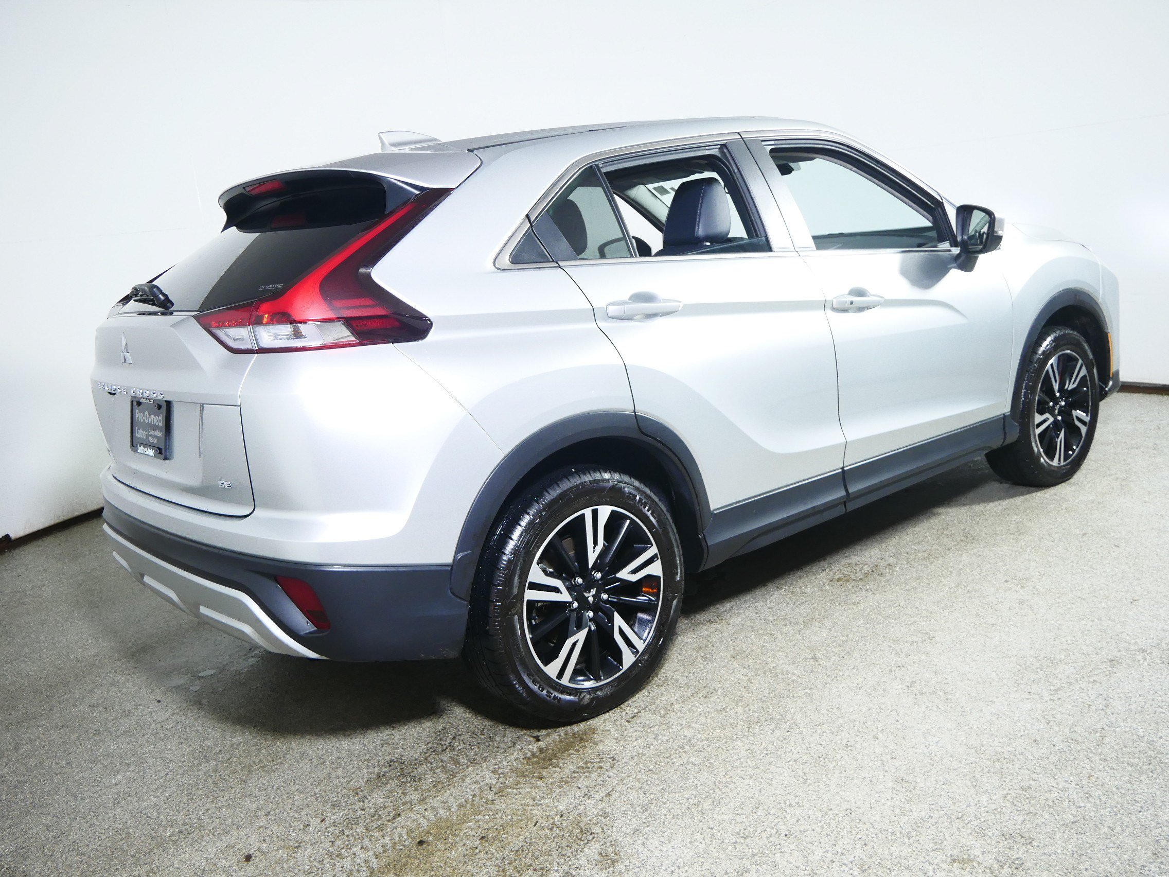 Used 2024 Mitsubishi Eclipse Cross SE AWD/4WD image 7