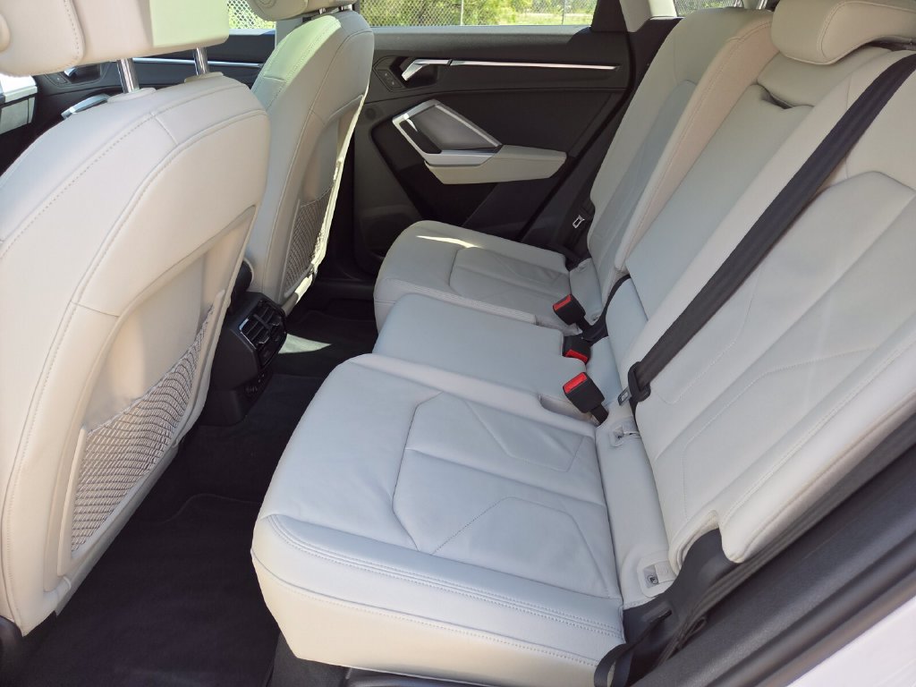 Used 2021 Audi Q3 2.0T Premium AWD/4WD image 22
