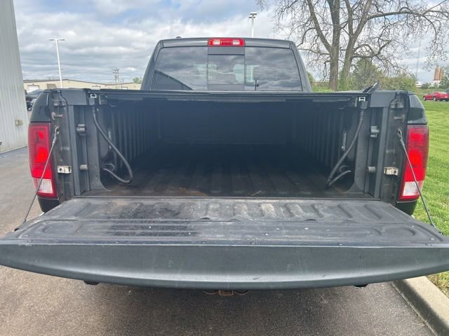 Used 2017 RAM 1500 Classic SLT w/ SLT Plus D￩cor Group AWD/4WD image 34