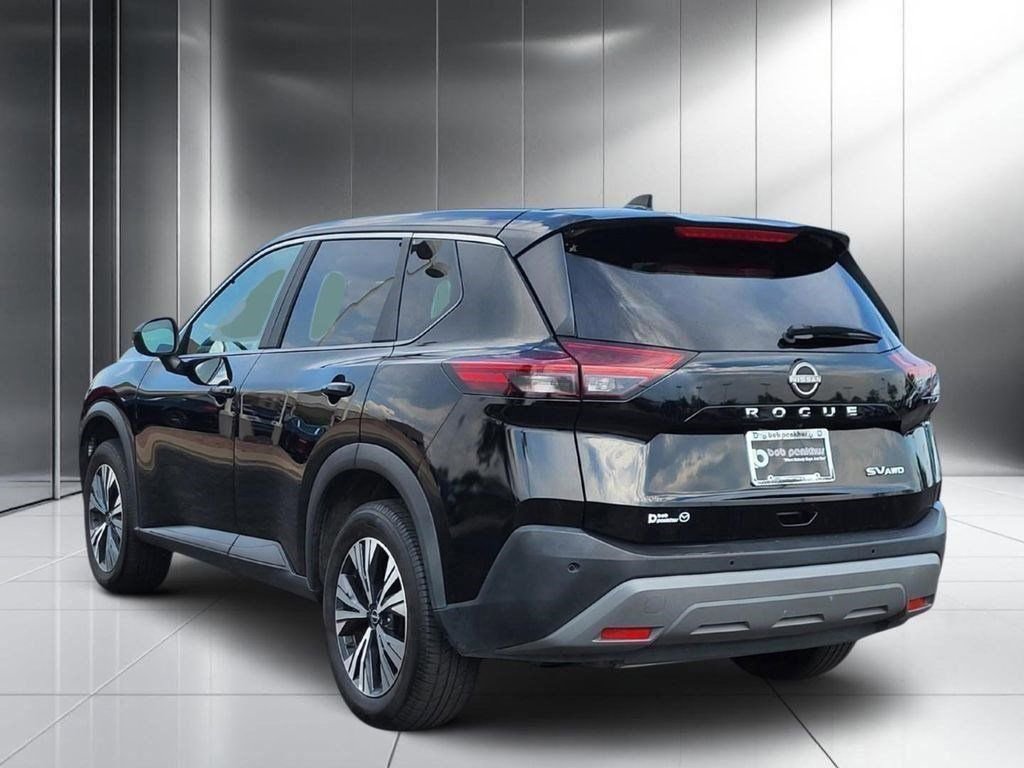 Used 2023 Nissan Rogue SV image 35