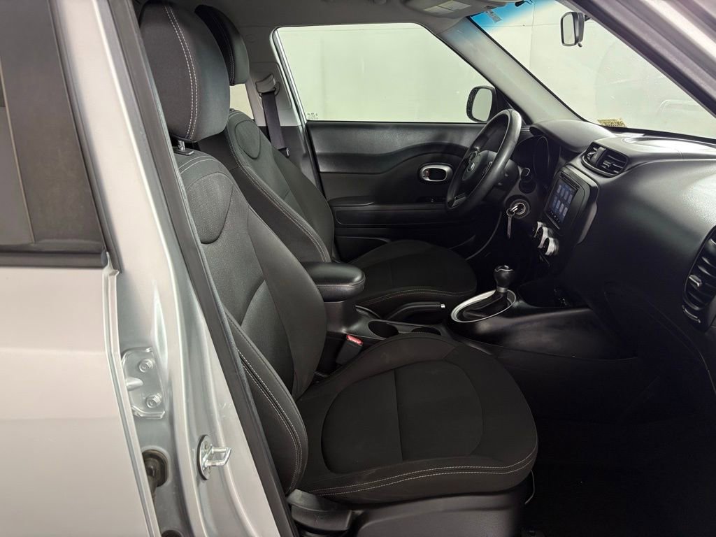 Used 2019 Kia Soul FWD image 36