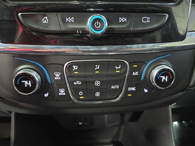 Used 2023 Chevrolet Traverse LT w/ Midnight/Sport Edition image 25