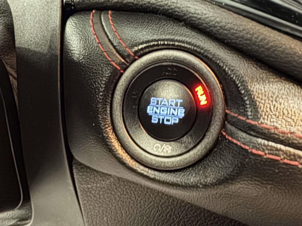 Used 2021 Dodge Durango R/T w/ Blacktop Package AWD/4WD image 31