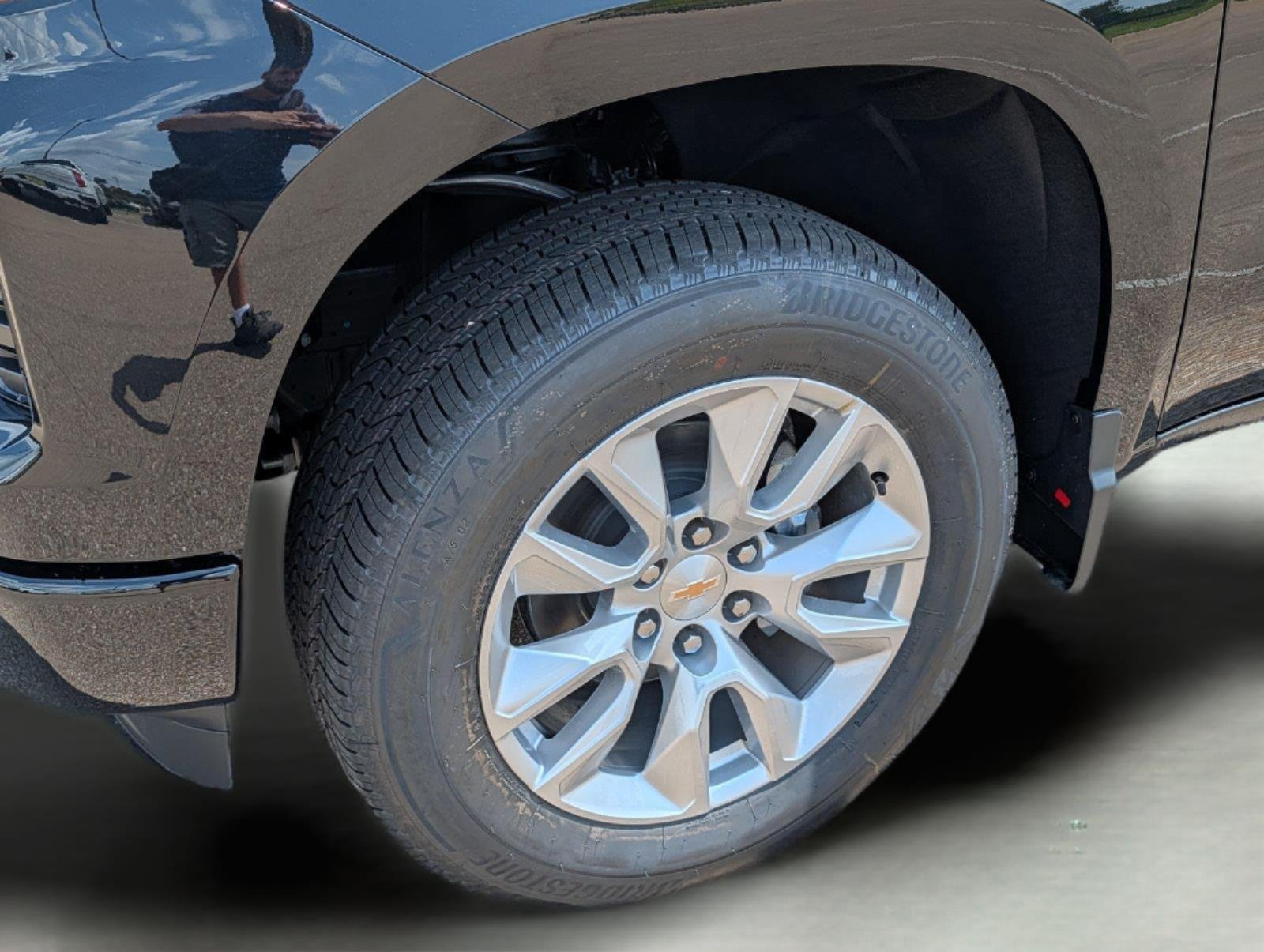 New 2026 Chevrolet Silverado 1500 Custom AWD/4WD image 21