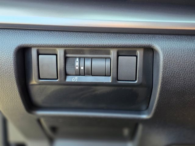 Certified 2025 Subaru Impreza 2.0i image 34