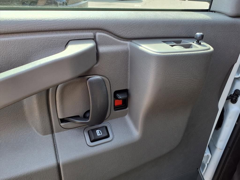 New 2026 Chevrolet Express 2500 Extended w/ Driver Convenience Package image 13