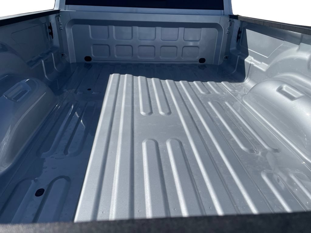 New 2026 RAM 3500 Tradesman AWD/4WD image 18