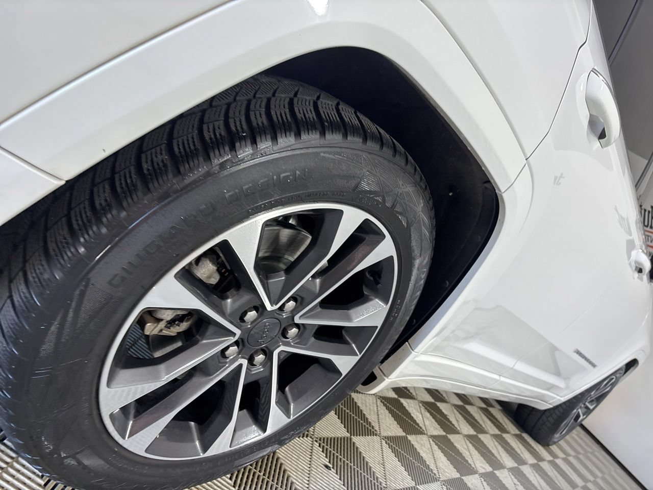 Used 2022 Jeep Grand Cherokee L Overland AWD/4WD image 38