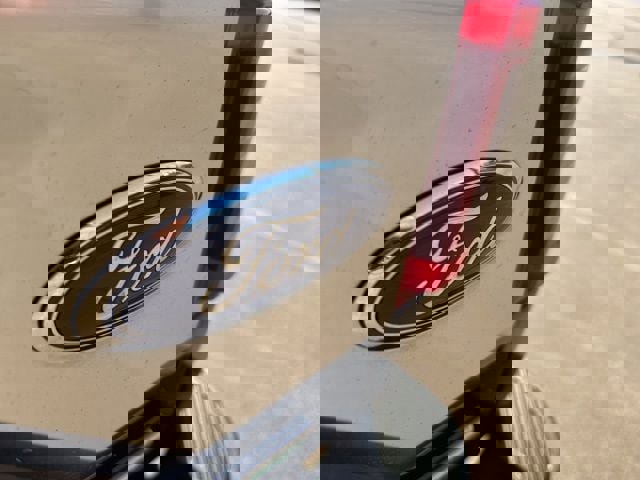 Used 2018 Ford F150 Platinum w/ Equipment Group 701A Luxury image 7