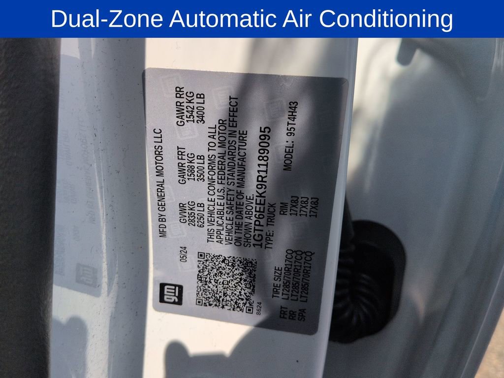 Used 2024 GMC Canyon AT4X AWD/4WD image 11