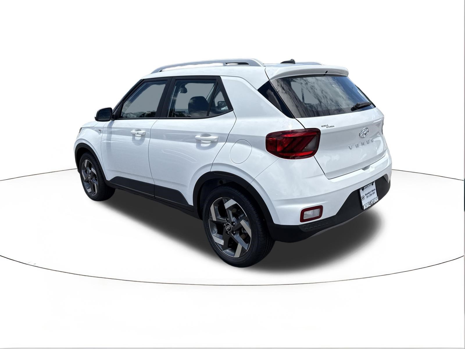 New 2026 Hyundai Venue SEL FWD image 5