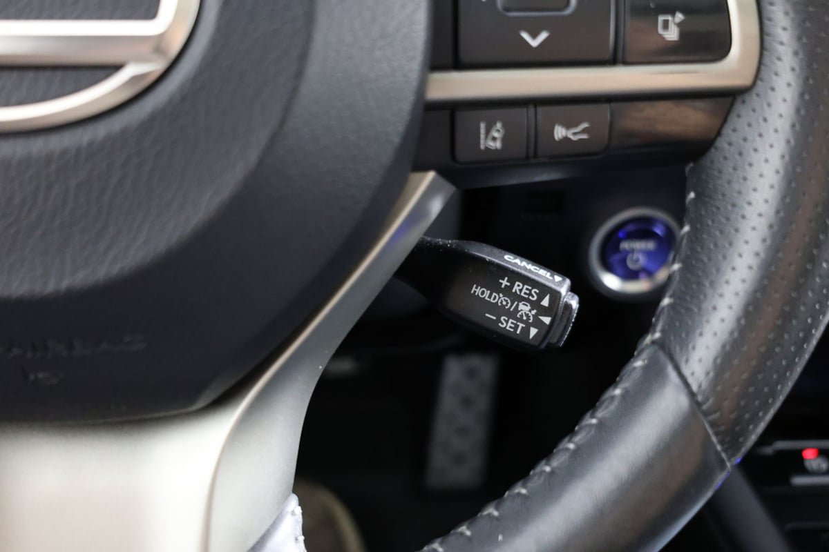 Used 2022 Lexus RX 450h F Sport w/ Cold Area Package (CT) AWD/4WD image 31