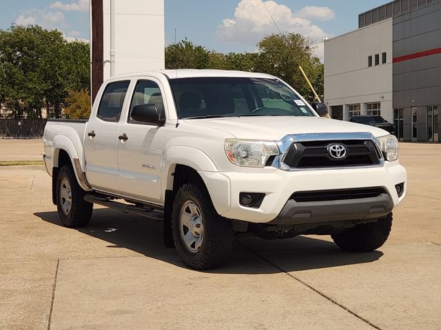 Used 2015 Toyota Tacoma 4x4 Double Cab w/ SR5 Package image 2
