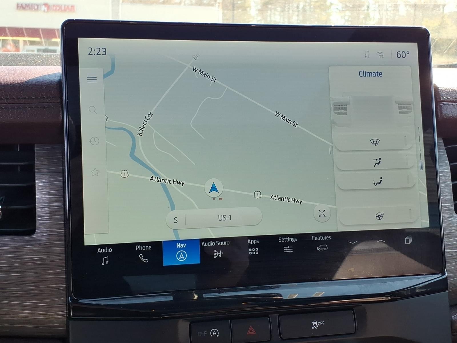 Used 2024 Ford Expedition Limited image 20