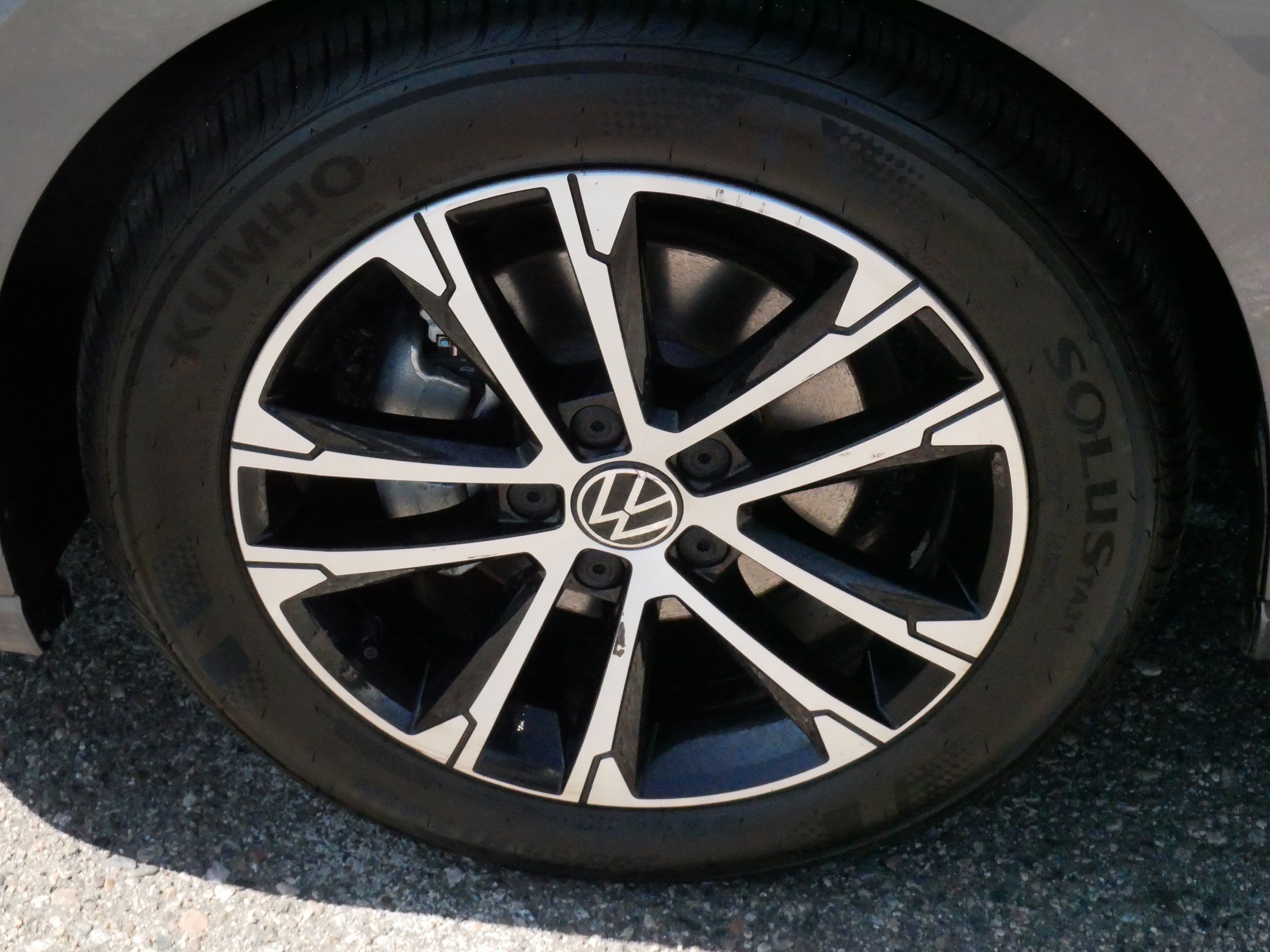 Certified 2025 Volkswagen Jetta Sport FWD image 15