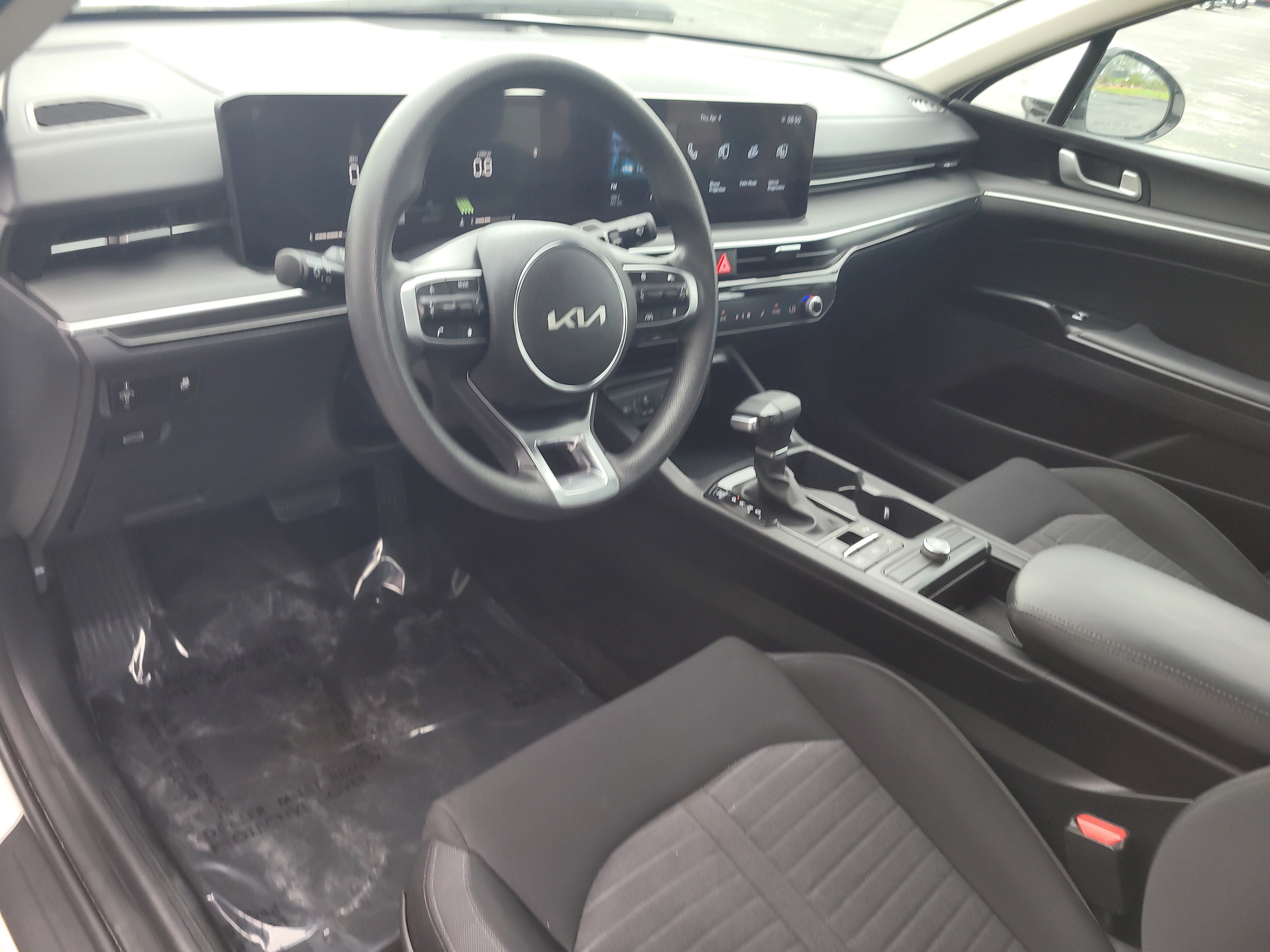 Used 2025 Kia K5 LXS FWD image 18