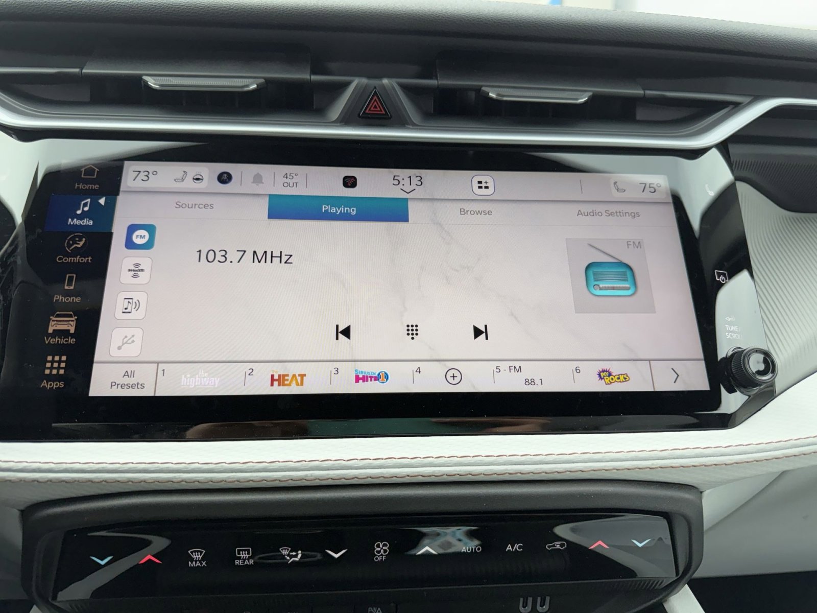 New 2026 Jeep Cherokee Limited image 18