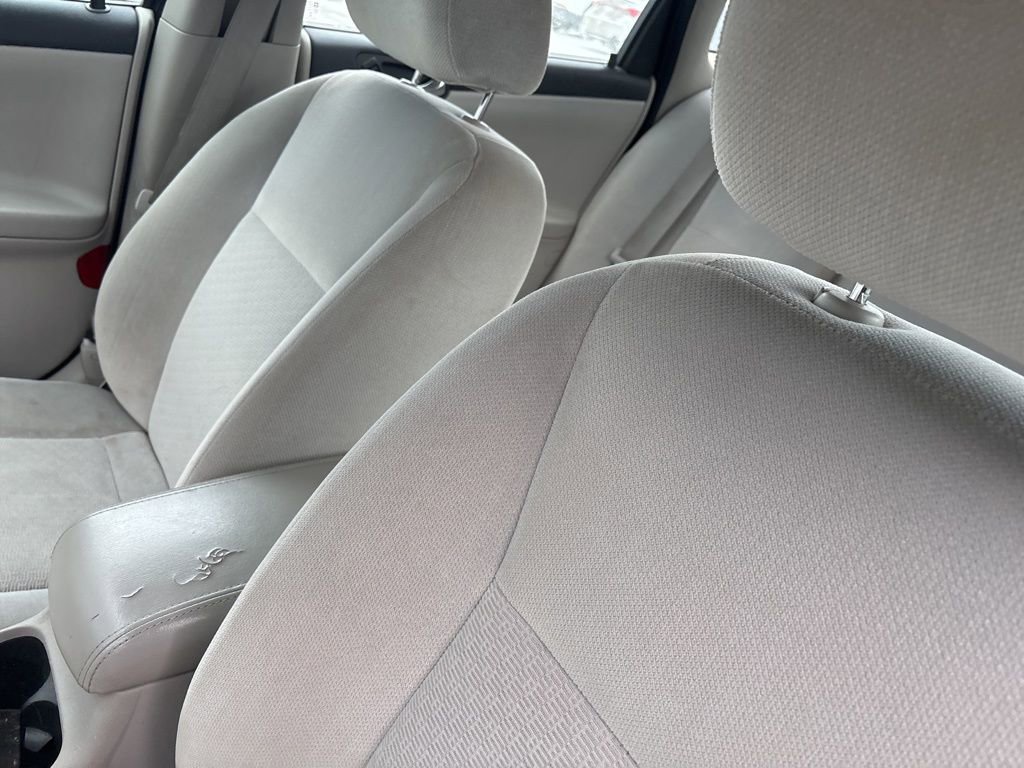 Used 2016 Chevrolet Impala LT image 11